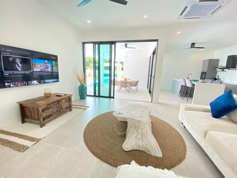 TV and multimedia, Living room