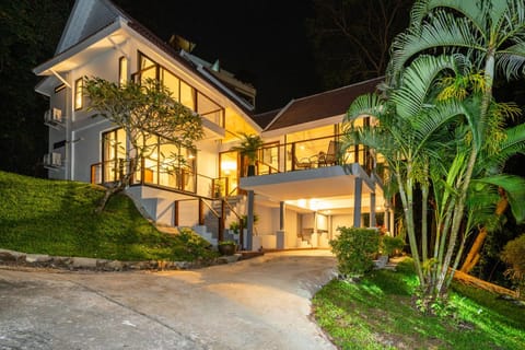 Property building, Night