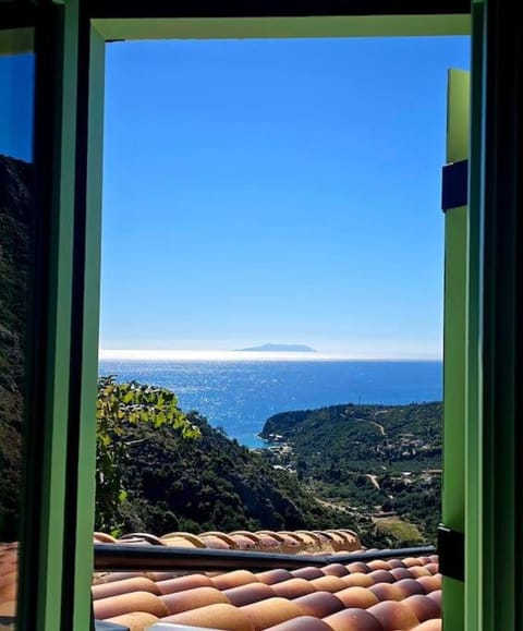 Natural landscape, Mountain view, Sea view