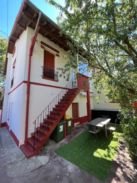 BX - Maison 10 rooms - 12 beds - metro PARIS EXPO Villa in Île-de-France