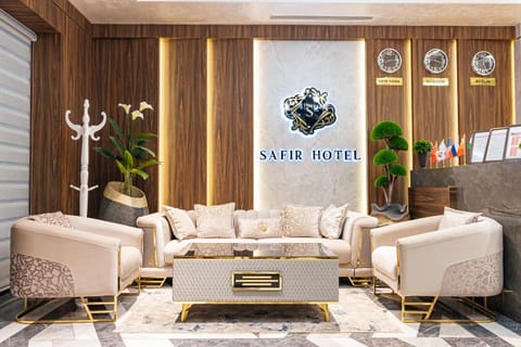 Lobby or reception, Seating area