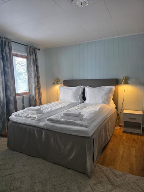 La Casa Senja Villa in Nordland, Norway