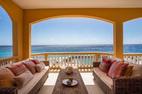 View (from property/room), Balcony/Terrace, Seating area, Sea view