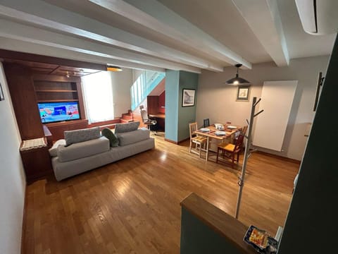 Modern Assisi-Centre Loft Apartment in Assisi