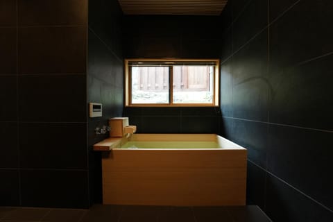 Bathroom, Bath