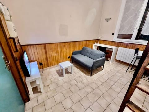 Studio - Hyper Centre avec Parking & Wifi Gratuit Apartment in Grenoble