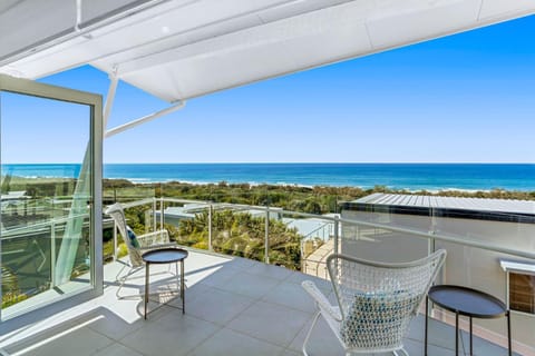 Patio, View (from property/room), Balcony/Terrace