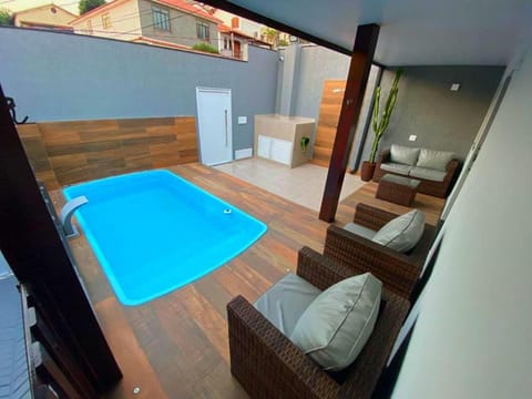 House Errejota 7km Praia da Barra 6km Rio Centro House in Rio de Janeiro