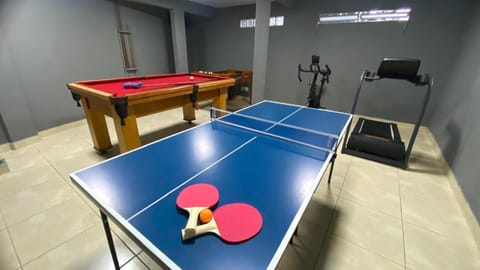 House Errejota 7km Praia da Barra 6km Rio Centro House in Rio de Janeiro