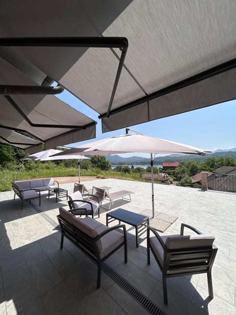 Patio, Day, Natural landscape, View (from property/room), Balcony/Terrace, Mountain view, sunbed
