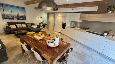 Living room, Dining area, stove, kitchen