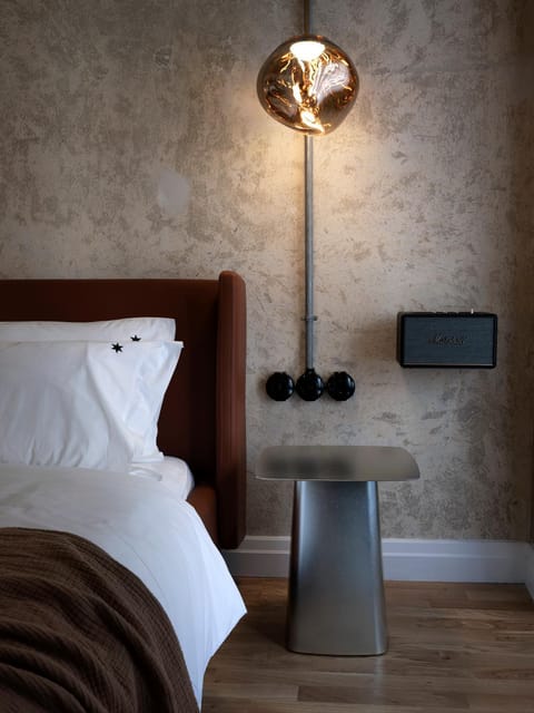 Bed, Decorative detail, Bedroom, Facility for disabled guests