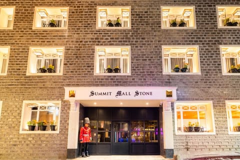 Property building, Facade/entrance