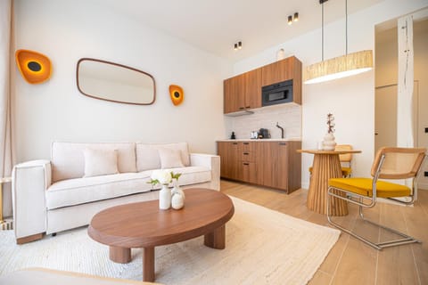 Kitchen or kitchenette, Living room, Dining area