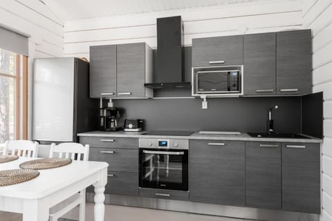 Yyteri Beach Lomakeskus, Hiekkalinna 11 House in Finland