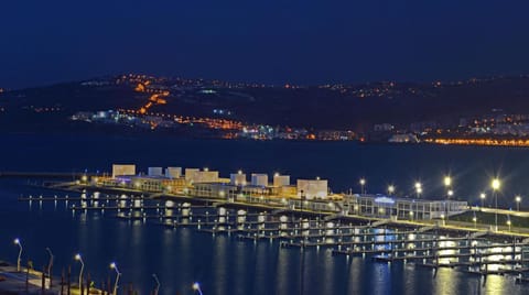 Night, Natural landscape, City view, Mountain view, Sea view