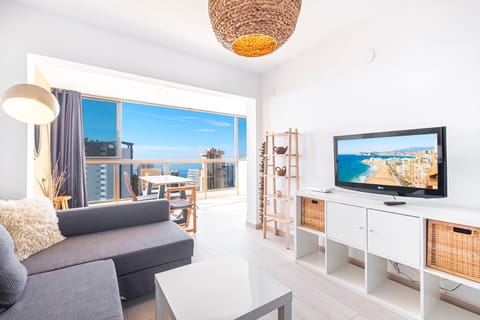 Natural landscape, TV and multimedia, Living room, Sea view