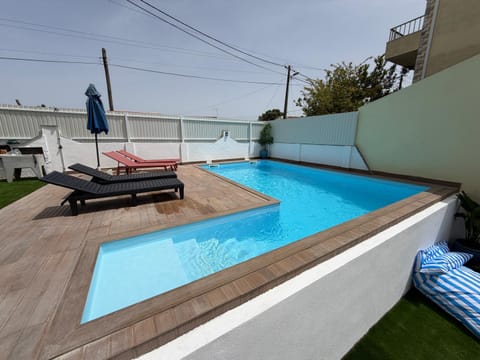 Day, Pool view, Swimming pool, Swimming pool, sunbed