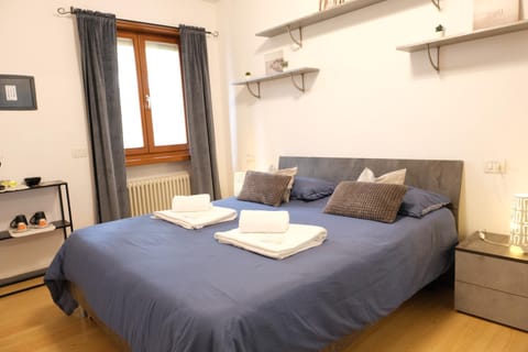 Decorative detail, Bedroom