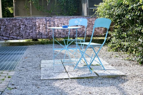 Property building, Patio, Summer