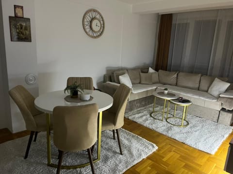 Saric LuxApartman Apartment in Serbia