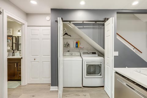 Ponte Vedra Beach Getaway with Patio! House in Palm Valley