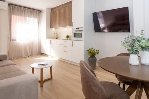 TV and multimedia, Living room, Dining area