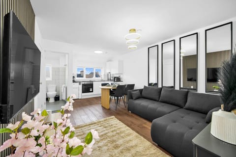 TV and multimedia, Seating area
