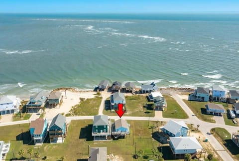 Seaside Solace - Quiet, Peaceful, Island Escape House in Alvin