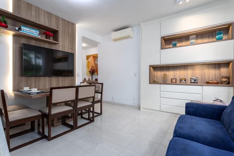 Living room, Seating area, air conditioner