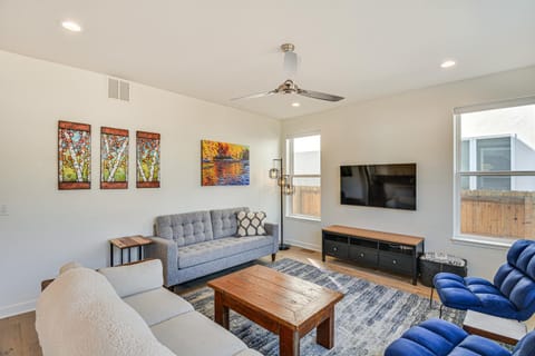 1 Mi to Dtwn Salida Townhome with Fenced Yard! House in Salida