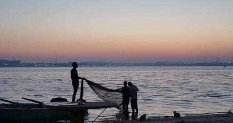 Day, People, Natural landscape, Beach, Lake view, River view, Sea view, Sunrise