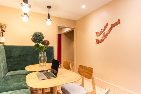 Maison Menilmontant Apartment in Paris