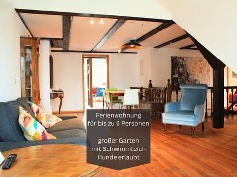 TV and multimedia, Living room, Dining area
