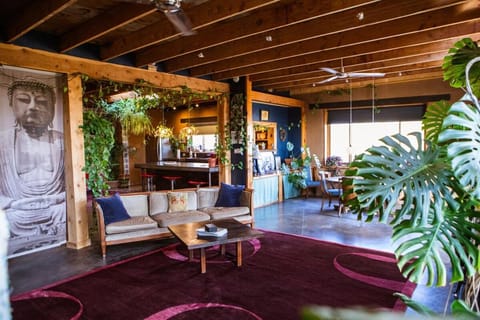 CASA DE COUGLETTA - Artist retreat, stunning views House in Santa Fe