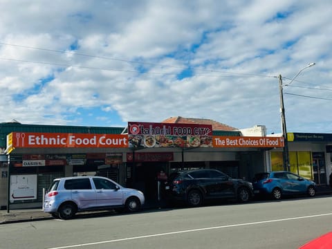 Otahuhu Town Centre Brand New Apartment 8B Apartment in Auckland