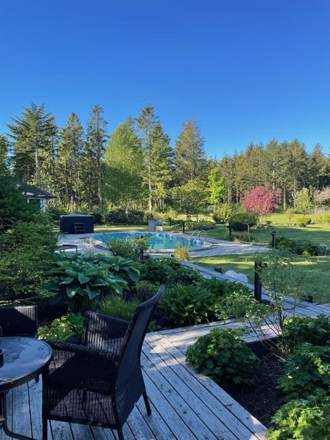 Aneks i rolige omgivelser-adgang til pool og sauna House in Central Denmark Region