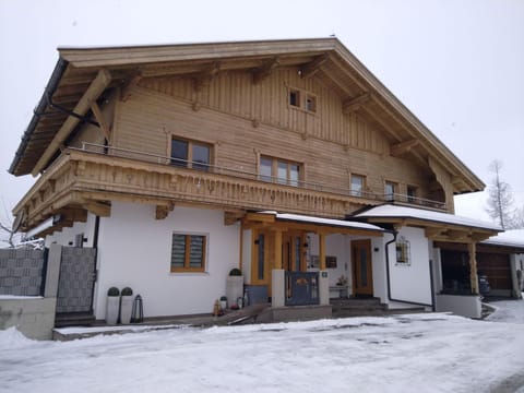 Property building, Day, Winter