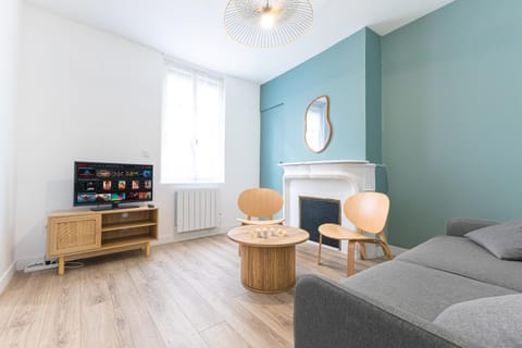 La Mancelle - 6 Personnes - Plein cœur du Mans House in Le Mans