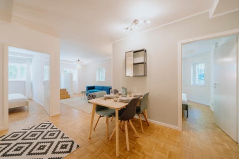 Bed, Living room, Seating area, Dining area, Bedroom