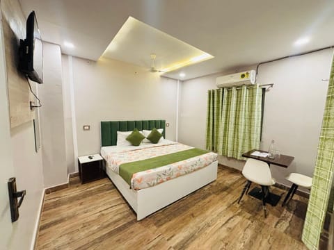 TV and multimedia, Photo of the whole room