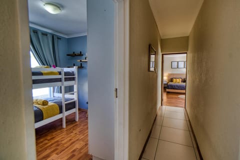 Magnificent House House in Cape Town