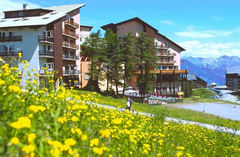 Property building, Natural landscape, Mountain view