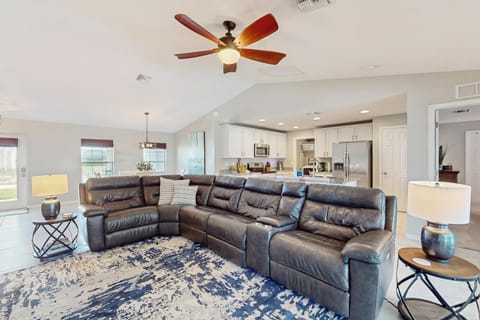 Cocktail Cove House in Cape Coral