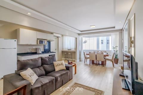 TV and multimedia, Living room, Dining area