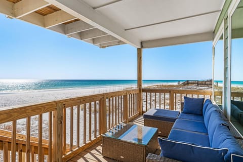 Quiet Surf II #8-ON GULF-TOWNHOME House in Miramar Beach