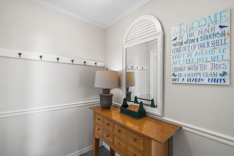 Quiet Surf II #8-ON GULF-TOWNHOME House in Miramar Beach