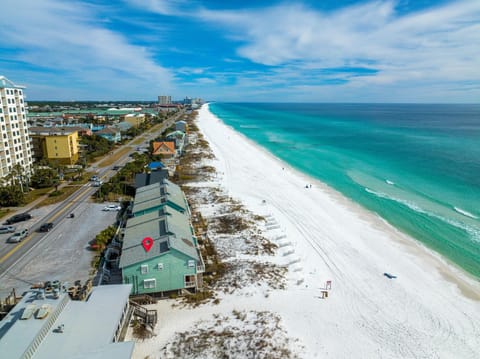 Quiet Surf II #8-ON GULF-TOWNHOME House in Miramar Beach