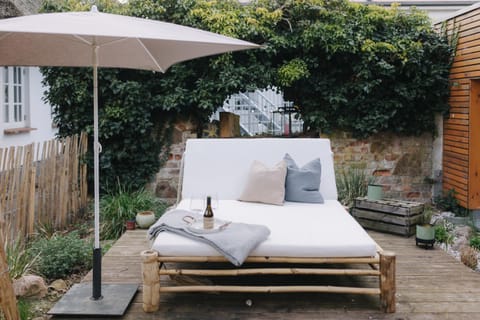 Patio, Garden, Garden view