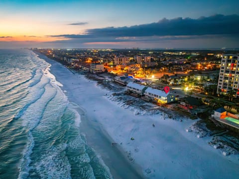 Quiet Surf II #1-ON GULF-TOWNHOME House in Miramar Beach
